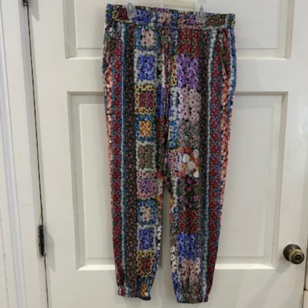 Johnny Was silk joggers Beautiful floral patchwork R65020-0 medium